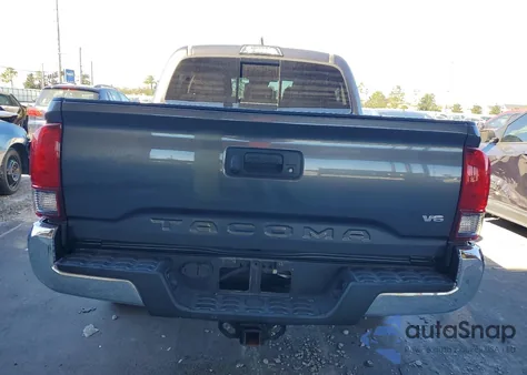 2018 Toyota Tacoma Double Cab z USA, uszkodzony, nr VIN 3TMAZ5CN9JM064664